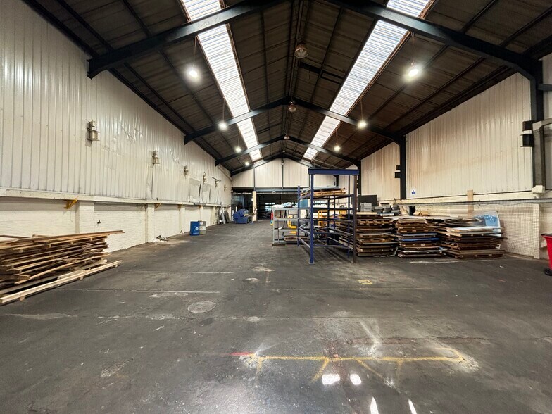 Wentloog Rd, Cardiff à louer - Photo de l’immeuble – Image 2 sur 6