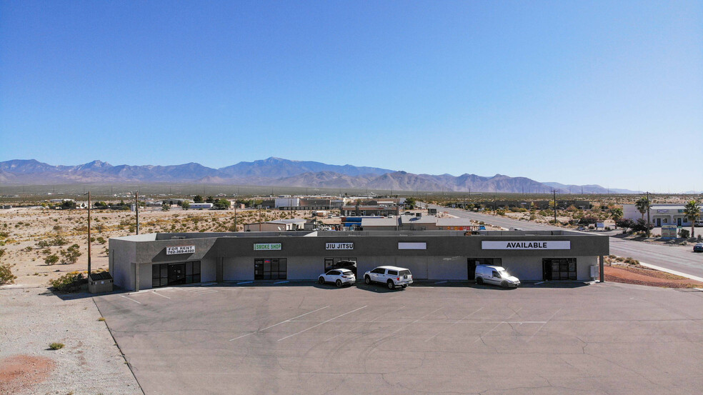 1210 E Basin Ave, Pahrump, NV à vendre - Photo de l’immeuble – Image 1 sur 6