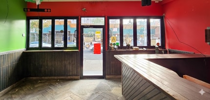 221 Irving Ave, Brooklyn, NY à louer Photo intérieure– Image 2 sur 4