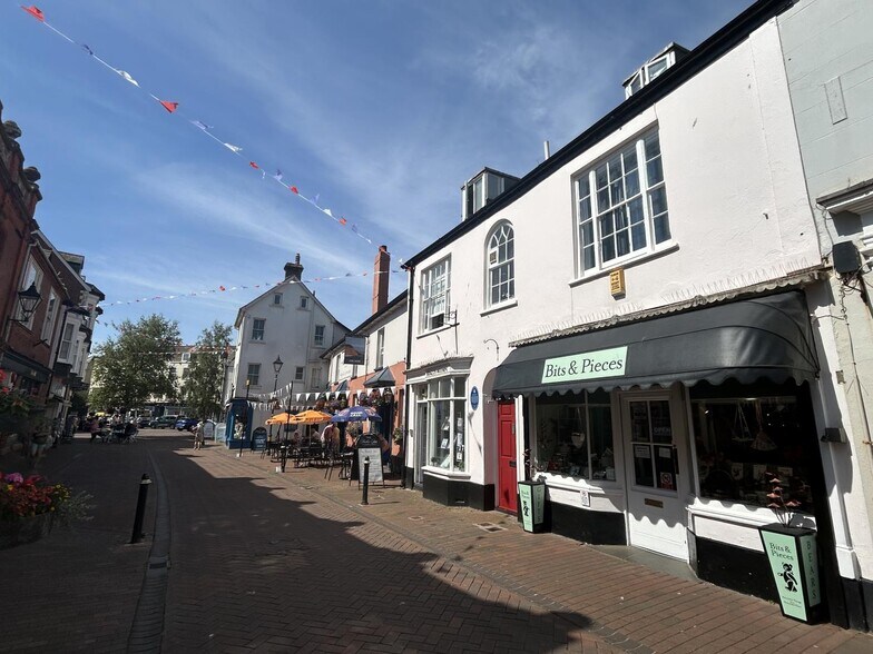 Old Fore St, Sidmouth à vendre - Photo de l’immeuble – Image 2 sur 2