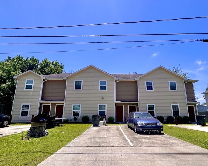 4706 11th St, Bacliff, TX à vendre Photo principale– Image 1 sur 2