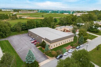 Plus de détails pour 475 Business Park Ln, Allentown, PA - Industriel/Logistique à vendre