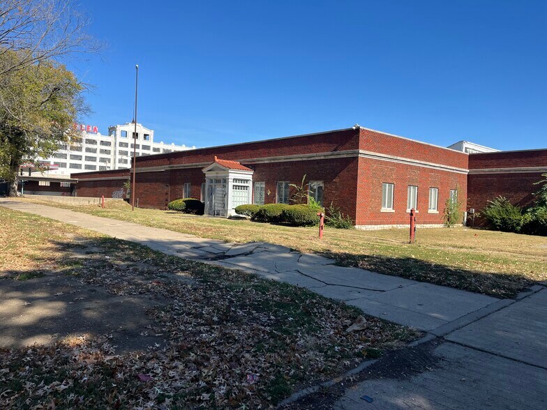 123 Belmont Blvd, Kansas City, MO à vendre - Photo de l’immeuble – Image 3 sur 21