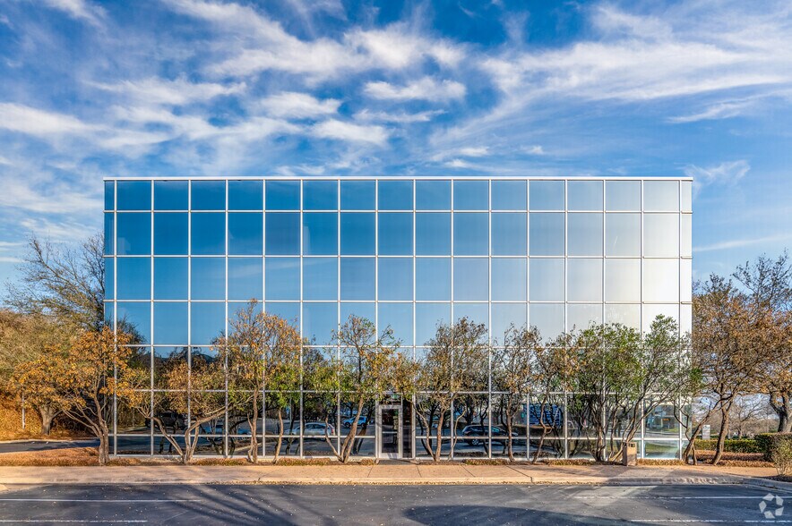 3508 Far West Blvd, Austin, TX à louer - Photo de l’immeuble – Image 3 sur 23