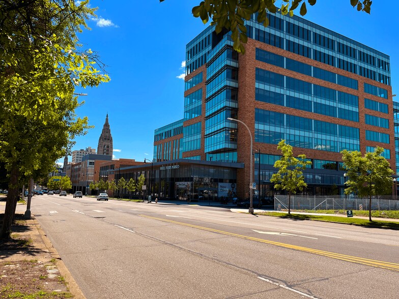 5830 Penn Ave, Pittsburgh, PA à louer - Photo de l’immeuble – Image 3 sur 8