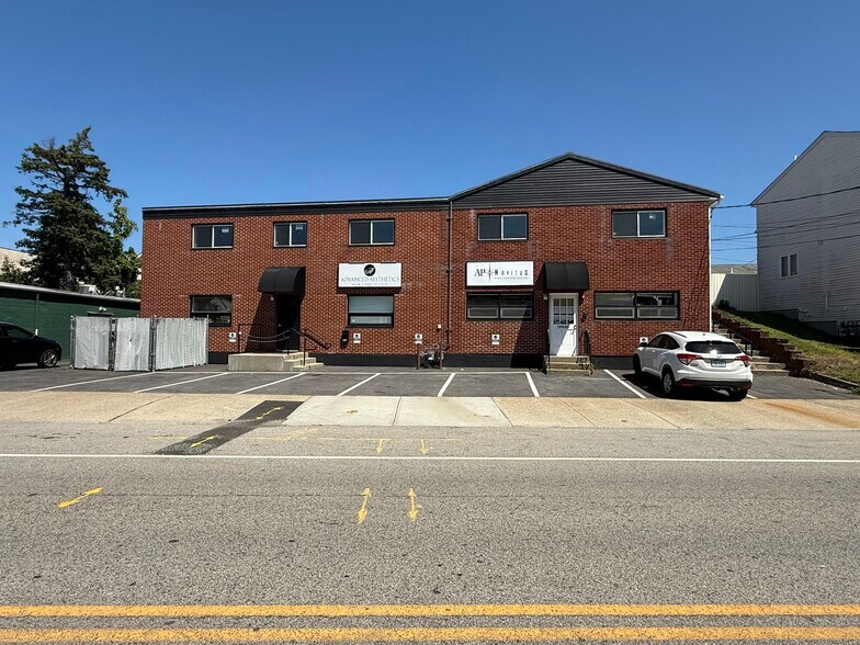 83-85 Power Rd, Pawtucket, RI à louer - Photo de l’immeuble – Image 2 sur 8