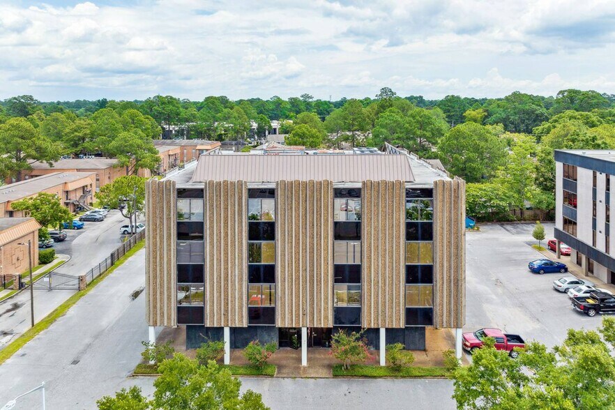 601 Bel Air Blvd, Mobile, AL à vendre - Photo de l’immeuble – Image 3 sur 11
