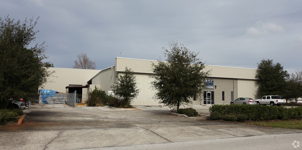 11328 Business Park Blvd, Jacksonville, FL à louer - Photo principale – Image 1 sur 16