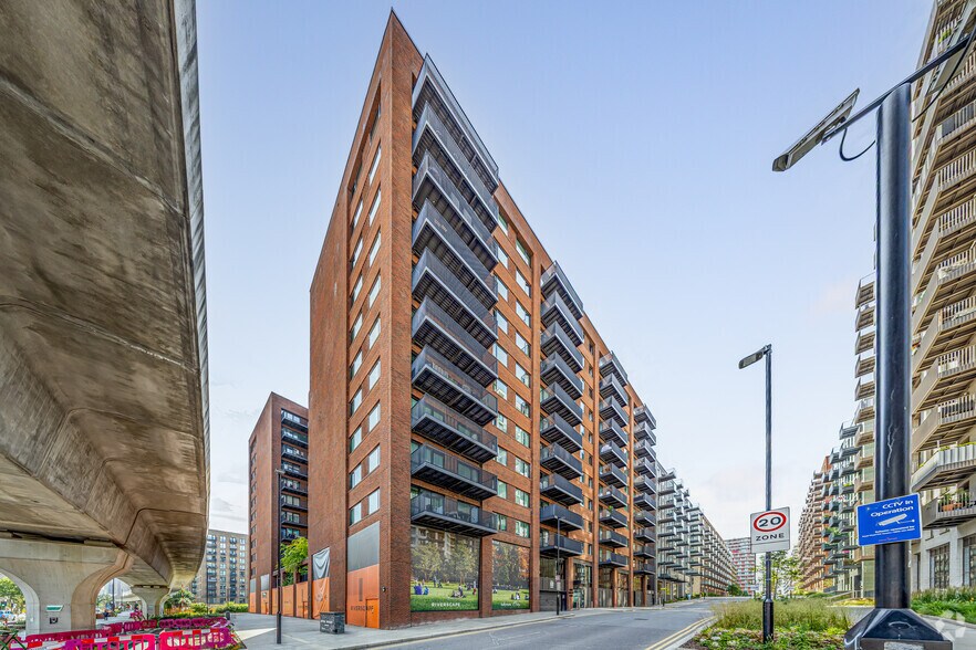 North Woolwich Rd, Londres à louer - Photo de l’immeuble – Image 2 sur 33