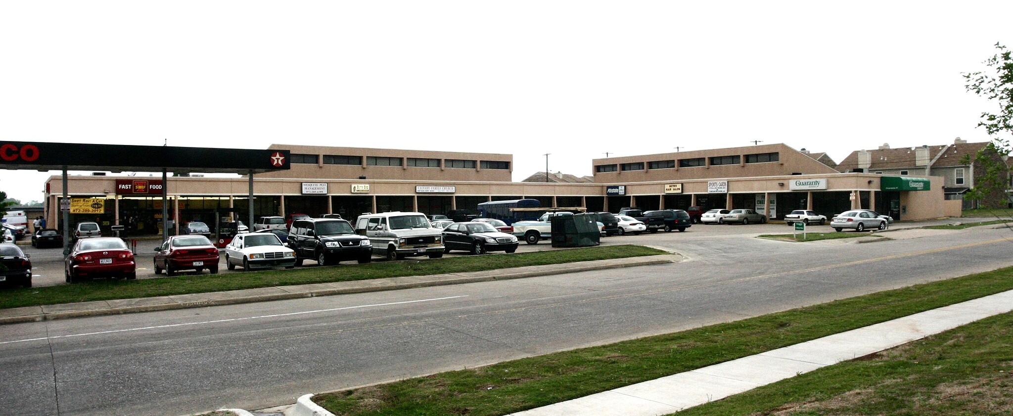 801 Kearney St W, Mesquite, TX à louer Photo principale– Image 1 sur 5