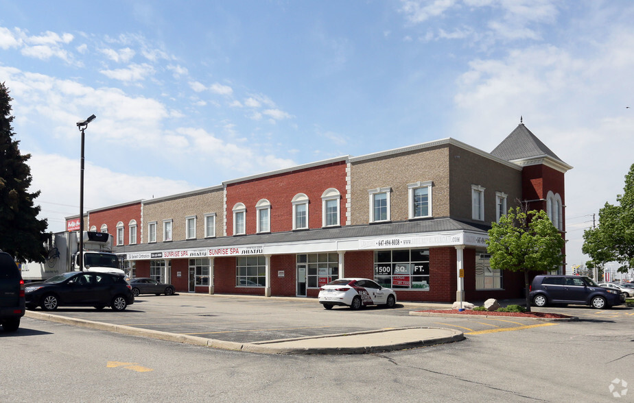 688 Hespeler Rd, Cambridge, ON à louer - Photo de l’immeuble – Image 2 sur 3