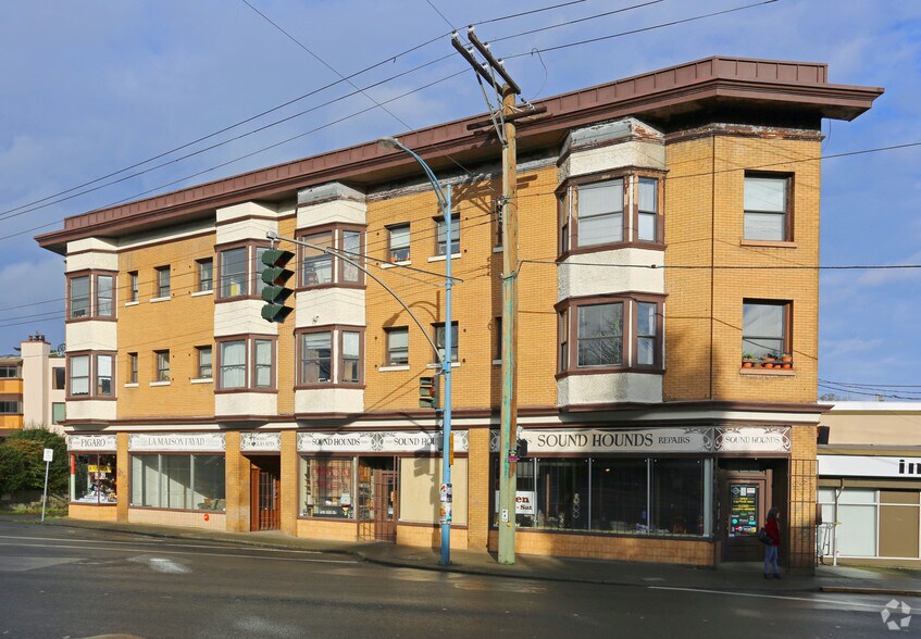 1522-1532 Pandora Av, Victoria, BC à vendre - Photo de l’immeuble – Image 2 sur 5