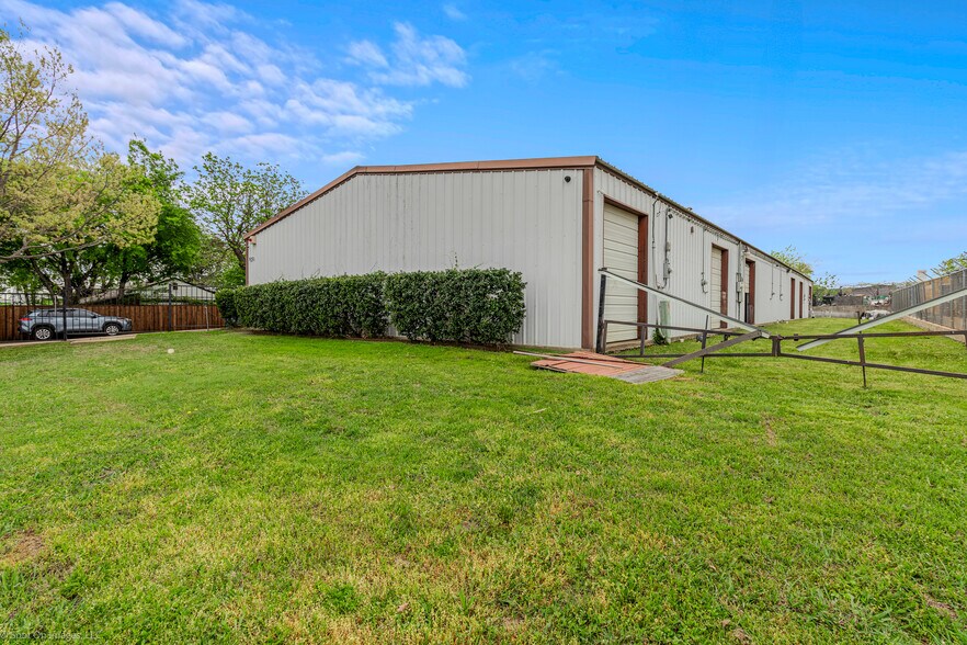 5012 Kaltenbrun Rd, Fort Worth, TX à louer - Photo de l’immeuble – Image 2 sur 14