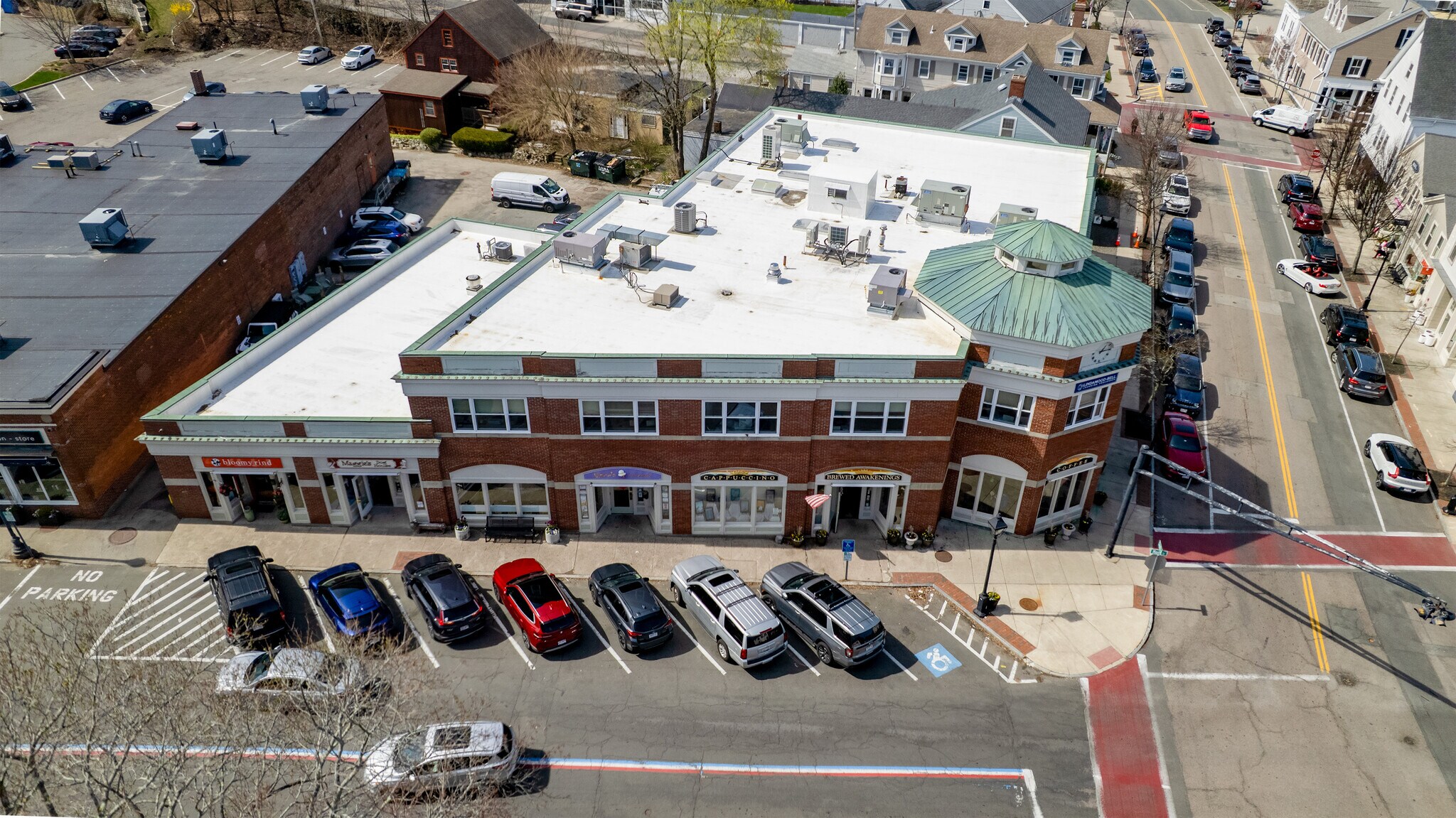 19 Main St, Hingham, MA à louer Photo principale– Image 1 sur 29