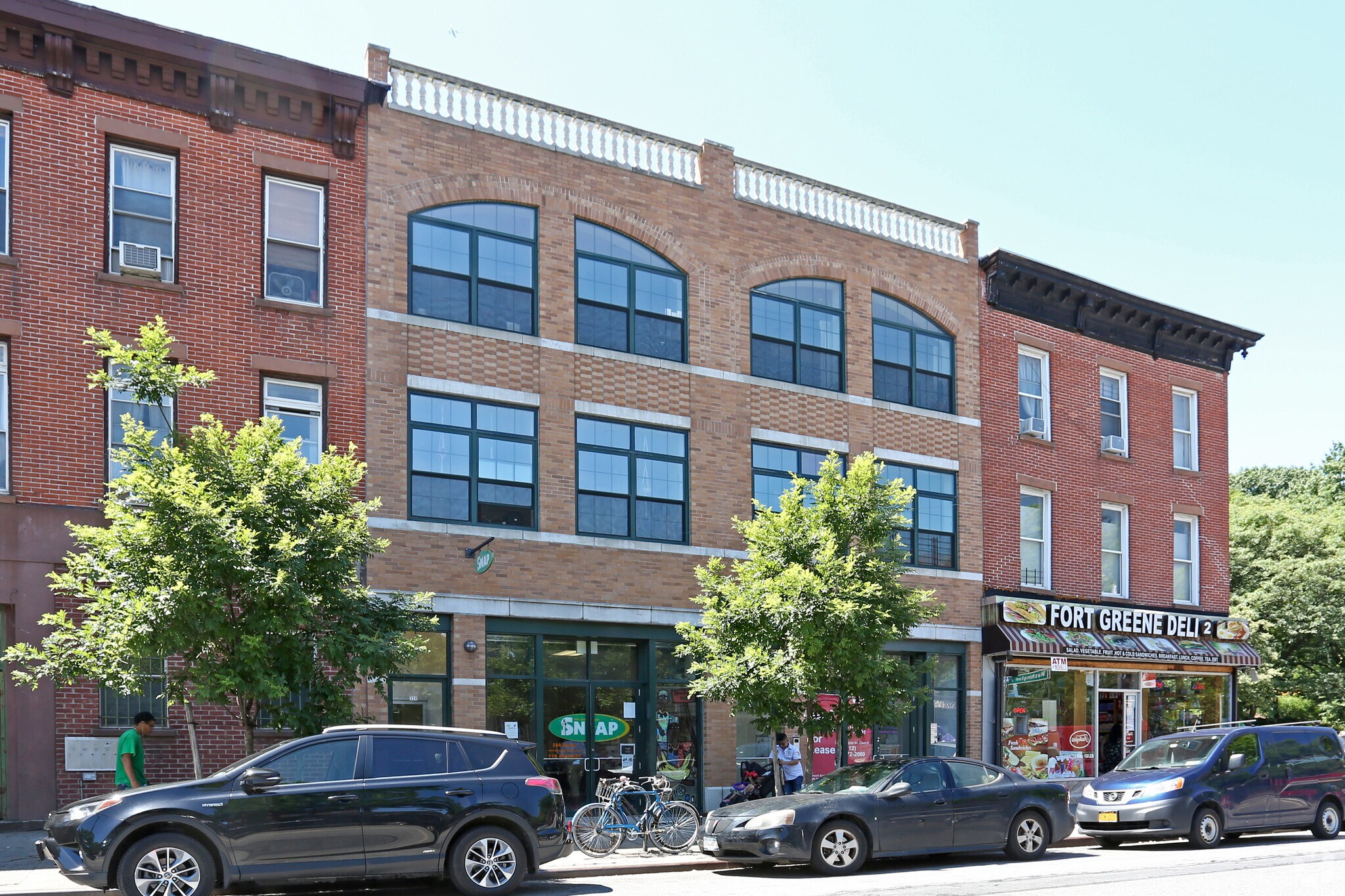 322 Myrtle Ave, Brooklyn, NY à louer Photo principale– Image 1 sur 13