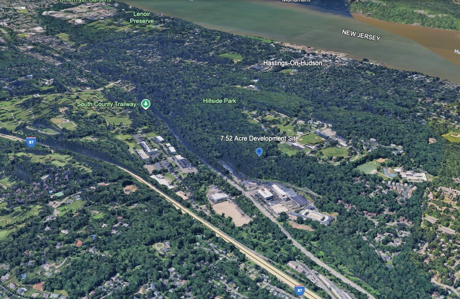 Stanley Ave, Dobbs Ferry, NY à vendre - Photo de l’immeuble – Image 3 sur 3