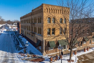 Plus de détails pour 1024 2nd St, Perry, IA - Bureau/Local commercial à louer