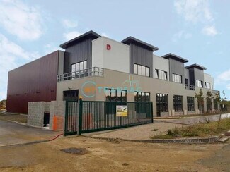 Plus de détails pour Local d’activités à vendre