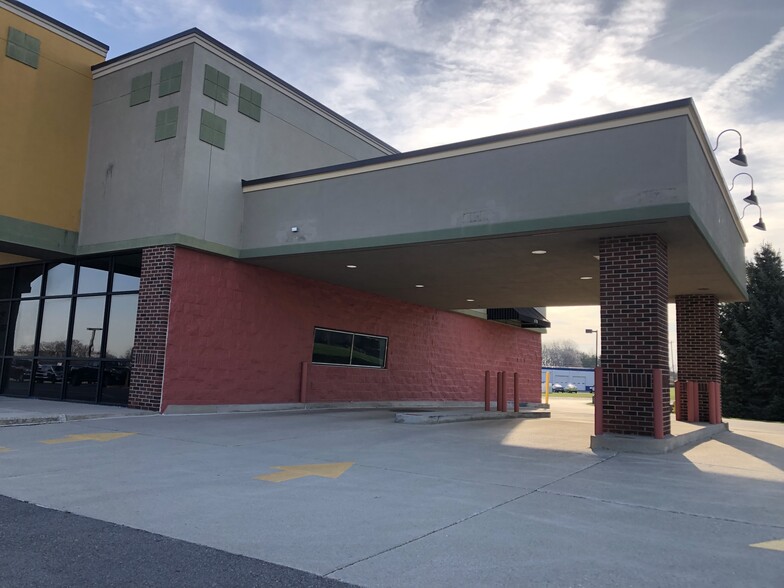 3021-3055 W US Highway 36, Pendleton, IN à louer - Photo de l’immeuble – Image 3 sur 6