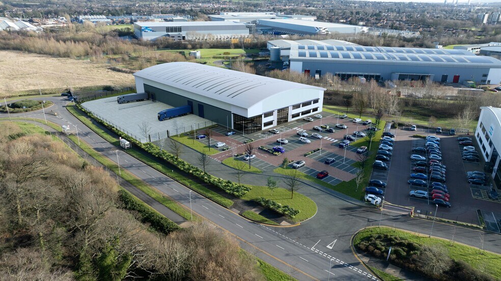 Innovation Dr, Wolverhampton à louer - Photo de l’immeuble – Image 2 sur 5