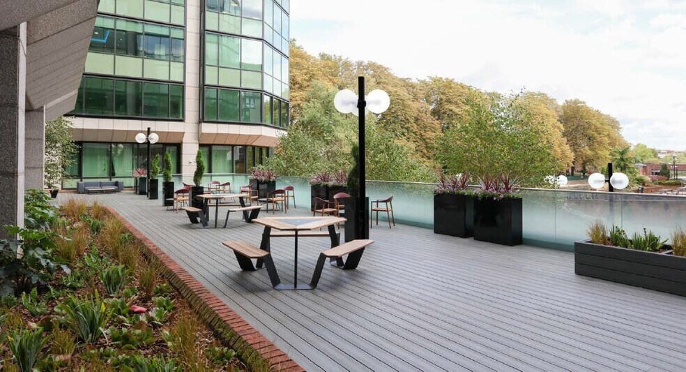 4 Abbey St, Reading à louer - Photo de l’immeuble – Image 3 sur 10
