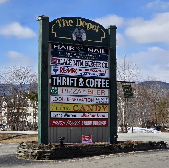 264 Main St, Lincoln, NH à louer - Photo de l’immeuble – Image 2 sur 7