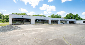 Plus de détails pour 711-719 N Madison Blvd, Roxboro, NC - Local commercial à louer
