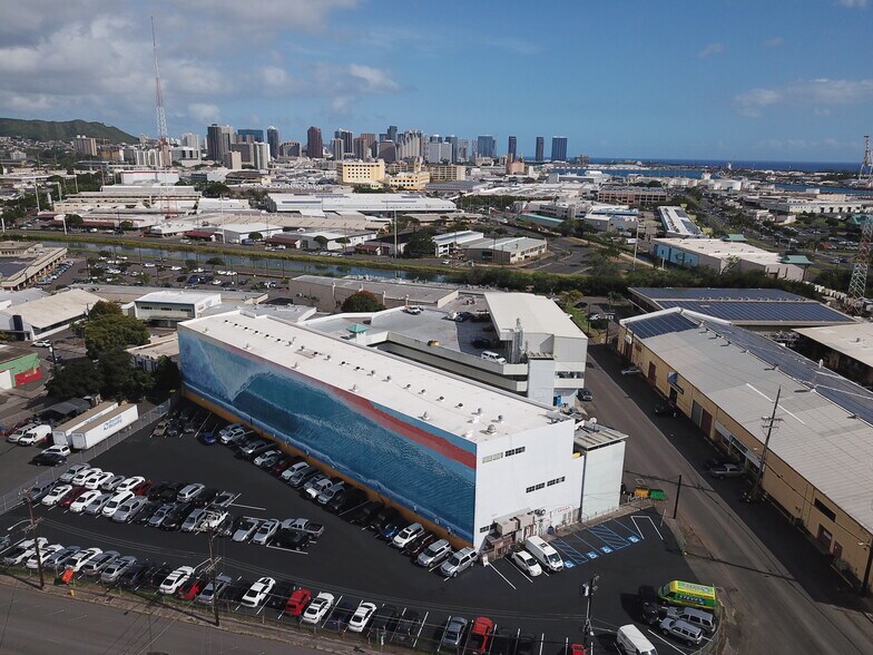 1320 Kalani St, Honolulu, HI à louer - Photo principale – Image 1 sur 11