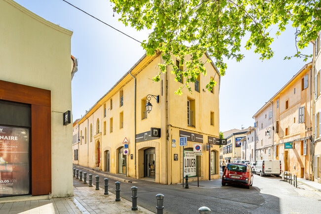Plus de détails pour 2 Rue Mazarine, Aix-en-Provence - Bureau à louer