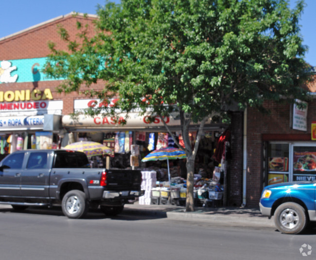 Plus de détails pour 605 S Stanton St, El Paso, TX - Local commercial à louer