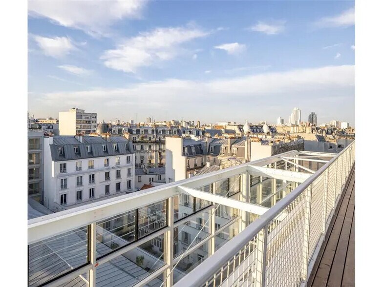 206 Rue La Fayette, Paris à louer - Photo de l’immeuble – Image 2 sur 21