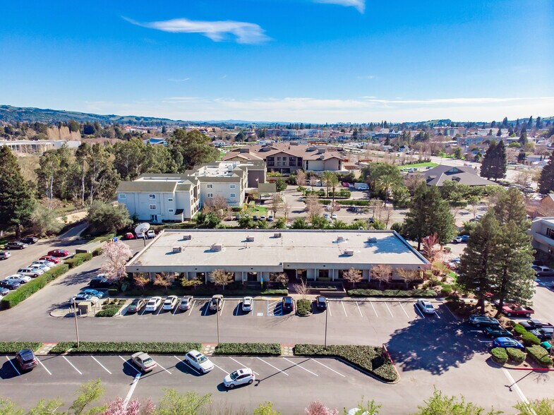 1700 Soscol Ave, Napa, CA à louer - Aérien – Image 3 sur 34