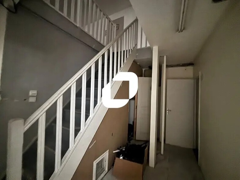 Bureau dans Lisses à louer - Photo intérieure – Image 3 sur 10