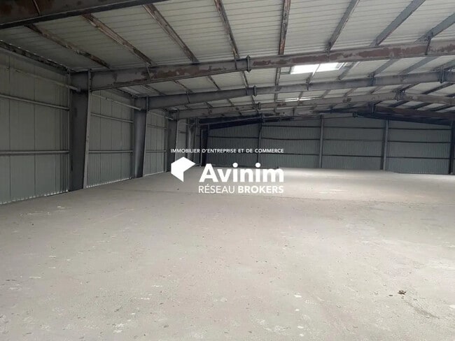 Plus de détails pour Industriel/Logistique à louer