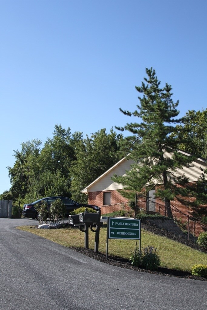 1305 Middletown Rd, Hummelstown, PA à louer Photo principale– Image 1 sur 2