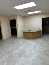 10625 N Military Trl, Palm Beach Gardens, FL à louer Photo intérieure– Image 2 sur 4