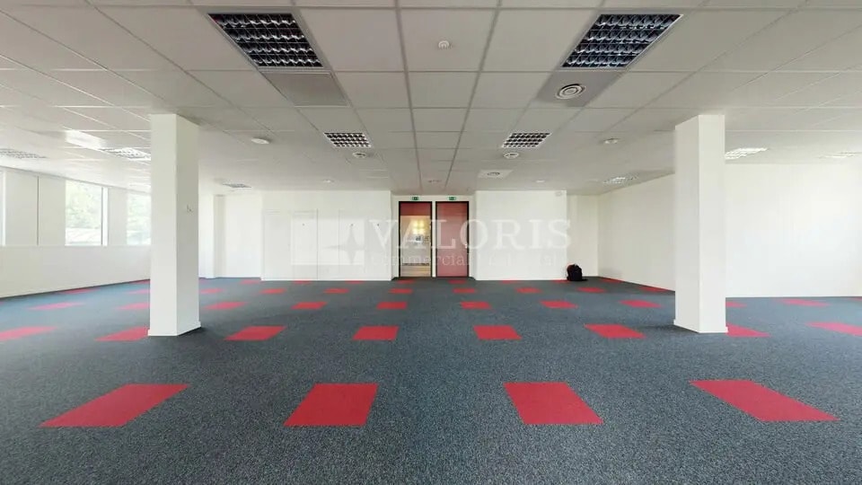 Bureau dans Lyon à vendre - Photo de l’immeuble – Image 2 sur 5
