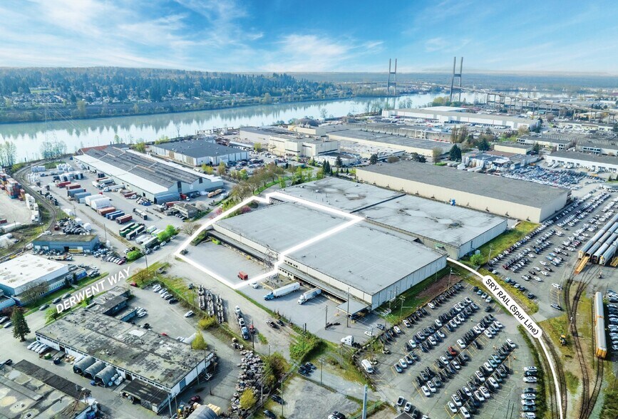 927-971 Derwent Way, Delta, BC à louer - Aérien – Image 1 sur 4