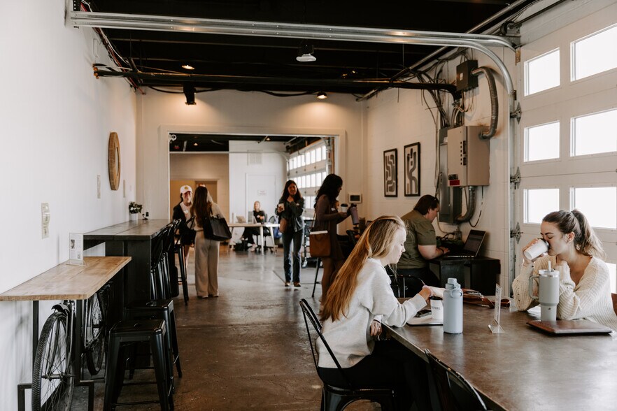 205 van buren St, Nashville, TN à louer - Photo de l’immeuble – Image 3 sur 11