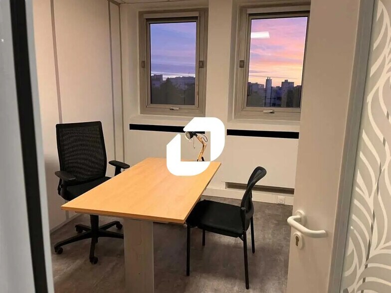 Bureau dans Marly-le-Roi à louer - Photo de l’immeuble – Image 3 sur 7
