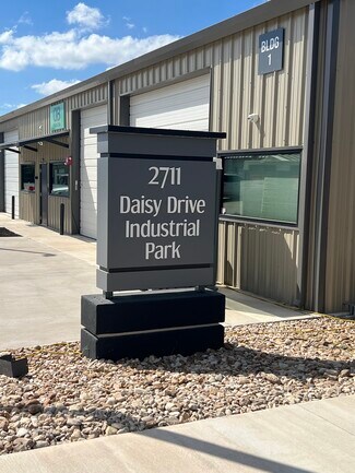 Plus de détails pour 2711 Daisy Dr, Austin, TX - Industriel/Logistique à louer