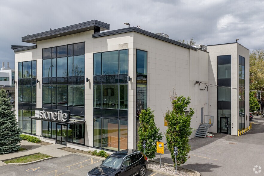 20 Boul Crémazie E, Montréal, QC à louer - Photo principale – Image 2 sur 8