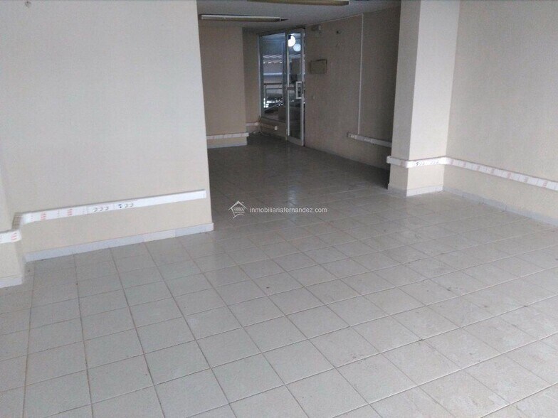 Local commercial dans Cáceres à louer - Photo de l’immeuble – Image 1 sur 12