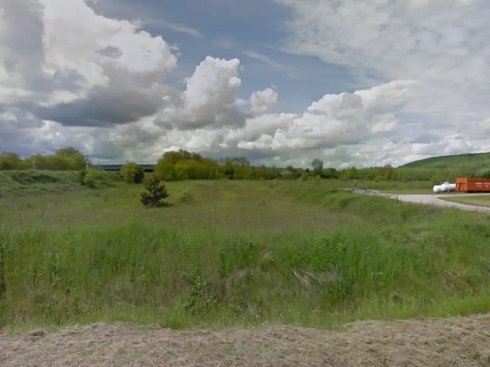 Terrain dans Cézy à vendre Aérien– Image 1 sur 3