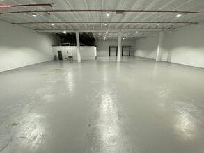 1601 N Powerline Rd, Pompano Beach, FL à louer Photo intérieure– Image 2 sur 6