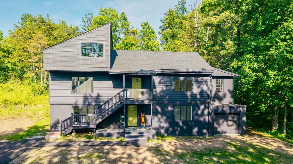 2096 Ulster Ave, Lake Katrine, NY à vendre - Photo de l’immeuble – Image 3 sur 61