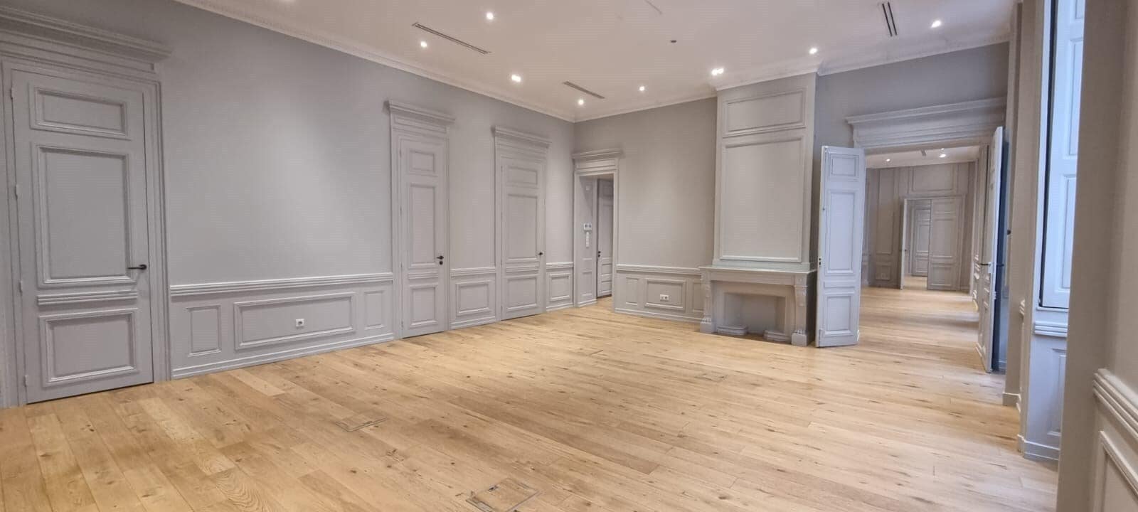 14 Rue Royale, Lyon à louer Photo intérieure– Image 1 sur 17