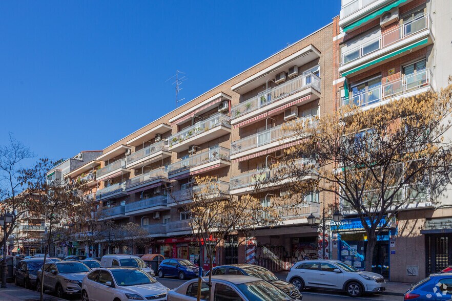 Calle de la Oca, 46, Madrid, Madrid à vendre - Photo principale – Image 1 sur 2