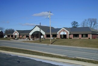 Plus de détails pour 2170 Velp Ave, Green Bay, WI - Local commercial à vendre