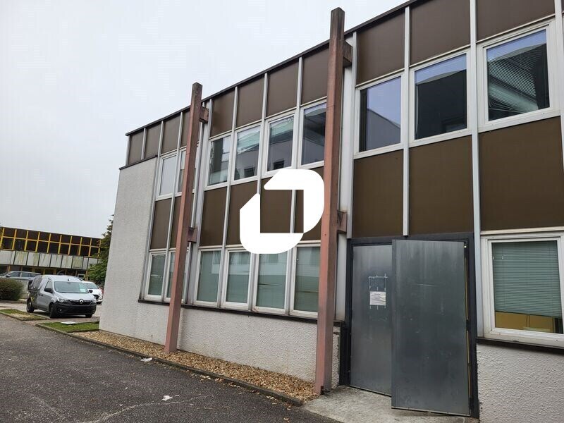 Bureau dans Mérignac à louer Photo de l’immeuble– Image 1 sur 15